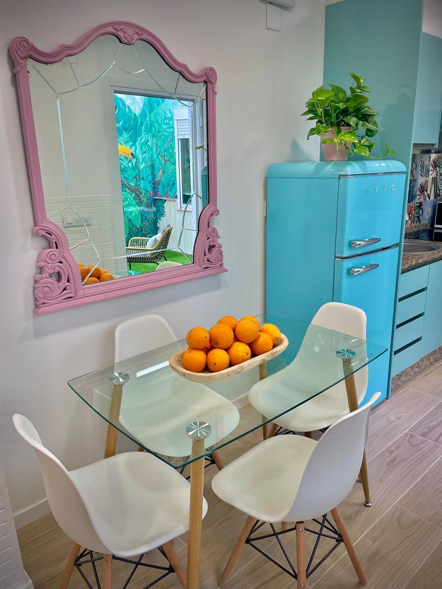 ולנסיה Artistic Flat Next To Ruzafa Welcome To The Jungle מראה חיצוני תמונה