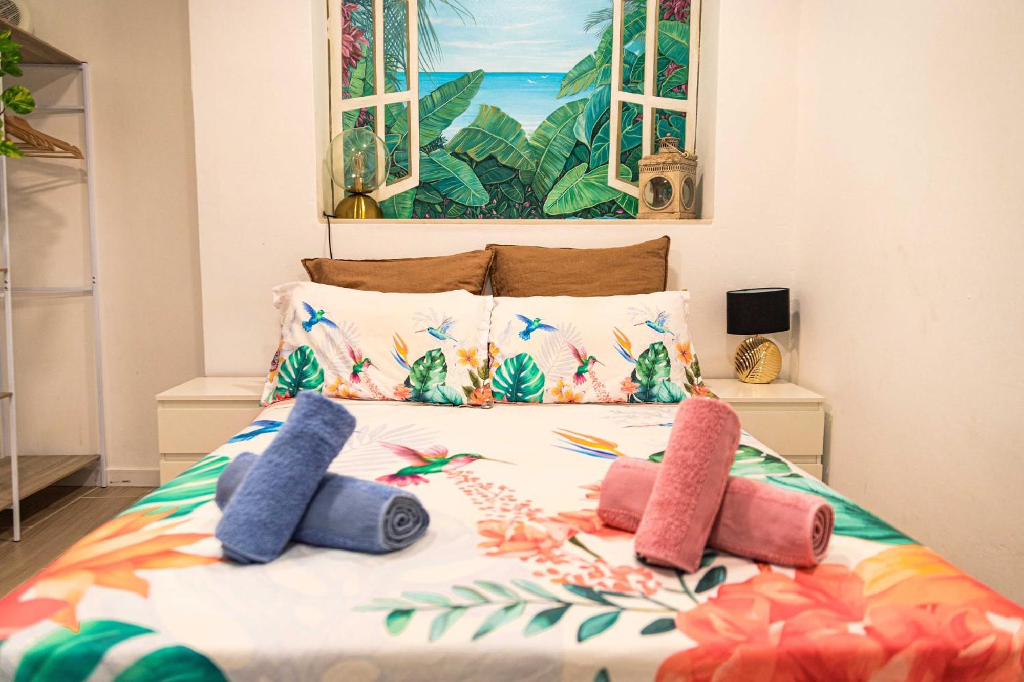 ולנסיה Artistic Flat Next To Ruzafa Welcome To The Jungle מראה חיצוני תמונה
